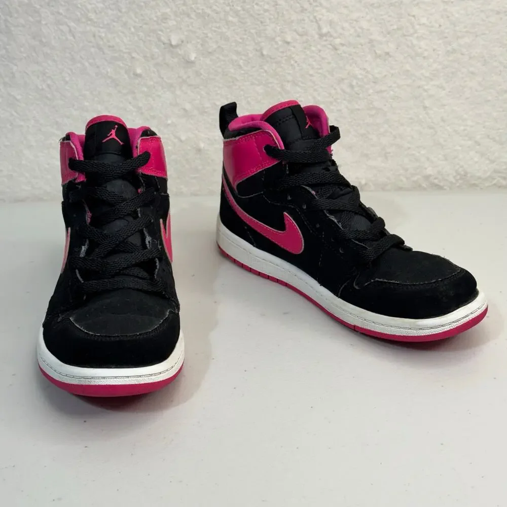 Nike Air Jordan 1 Retro High Top GG Vivid Pink & Black Sneakers Kids Size 3Y
